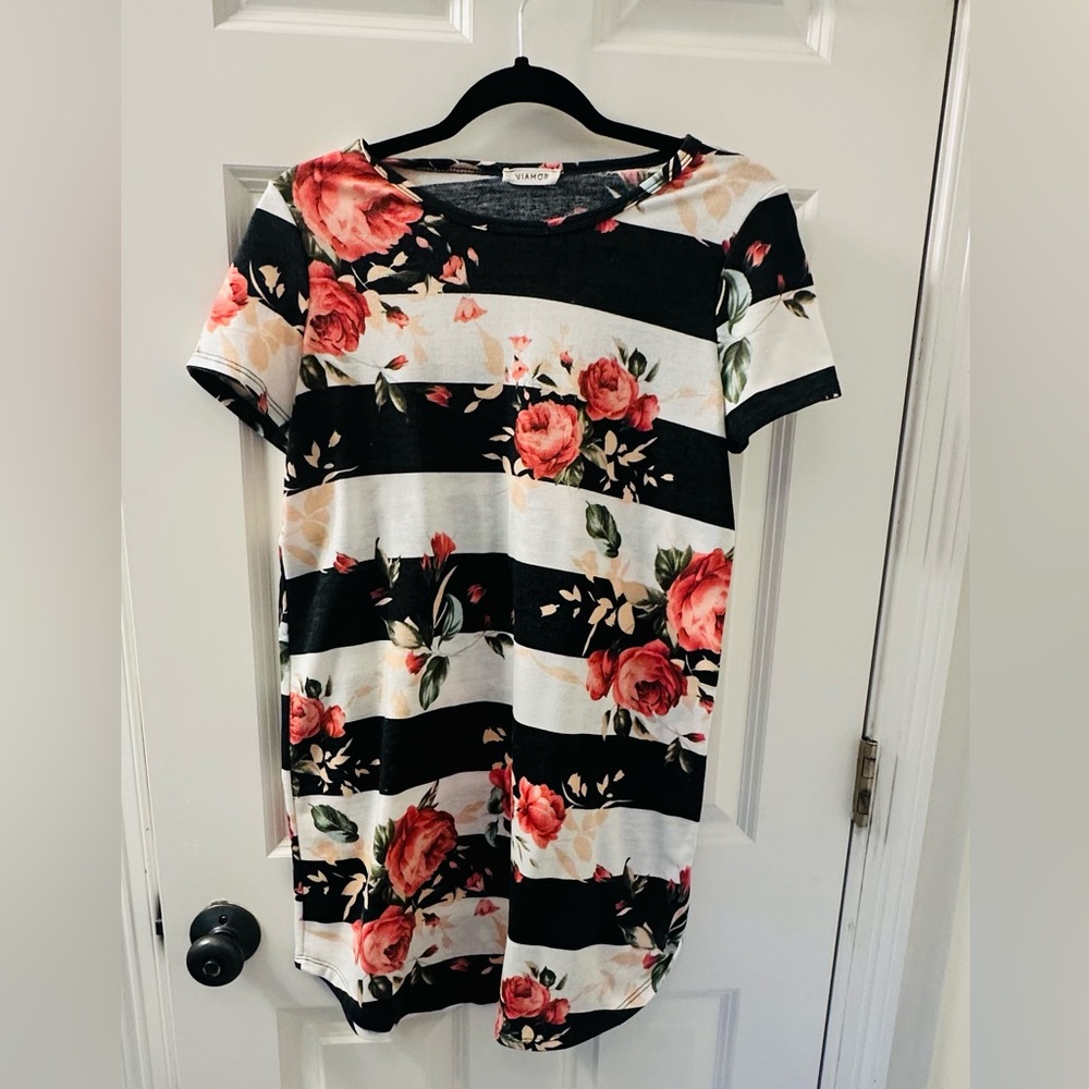 Floral Striped Short Sleeve Dress